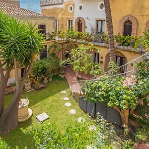 https://casa-florio-1.sicilyhotelsitaly.net